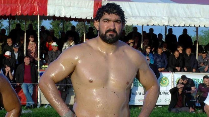 Konyalı pehlivan başpehlivan oldu