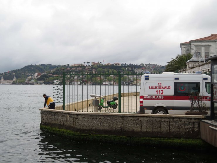 Sahilde fotoğraf çekilirken düştüğü Boğaz'da kayboldu
