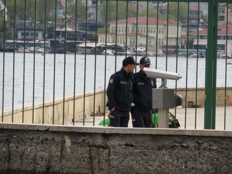 Sahilde fotoğraf çekilirken düştüğü Boğaz'da kayboldu