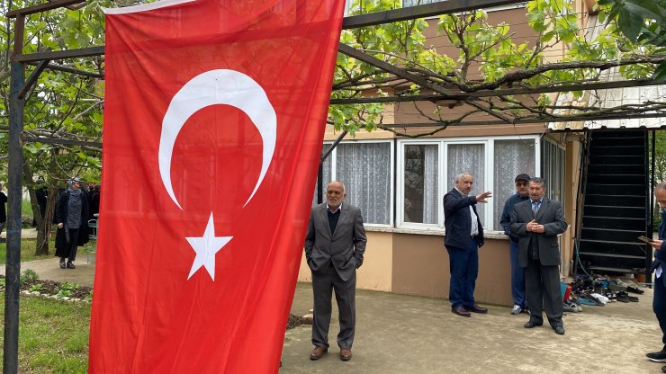 Şehit teğmenin baba ocağnıda yas var