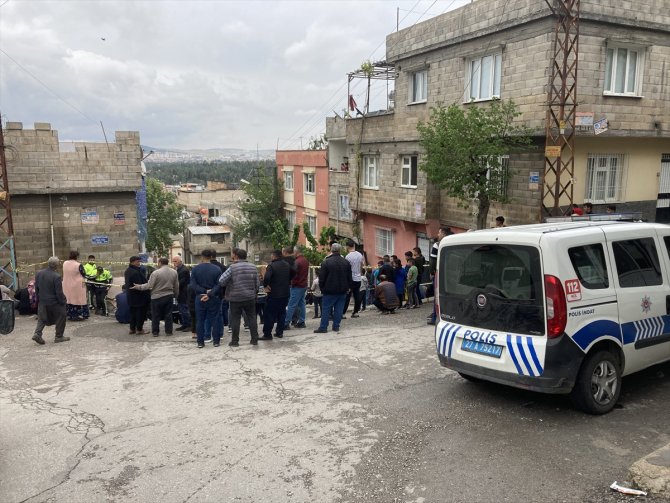 Bıçaklanan genç hayatını kaybetti