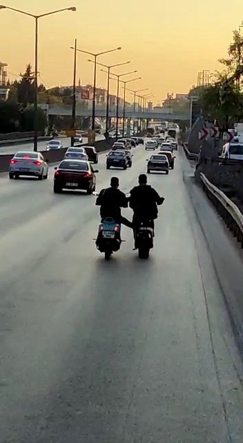 D-100’de tehlikeli ve korkutan yardımlaşma