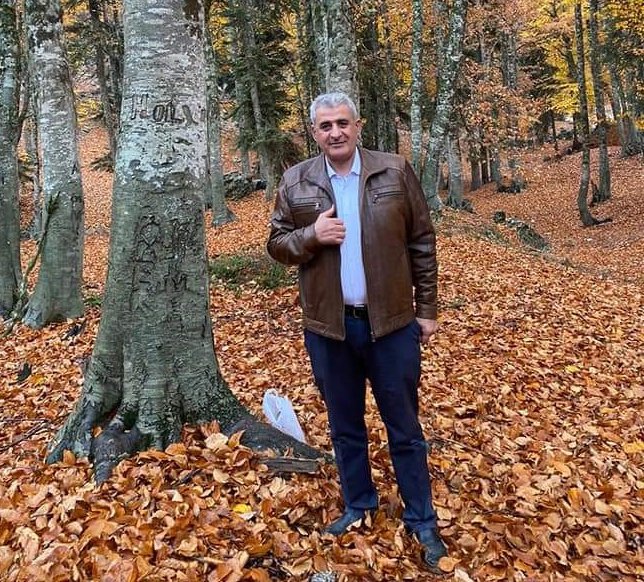 Gürültü nedeniyle evinin önüne çıktı, silahlı saldırıda öldü