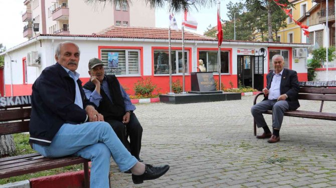 Hırsıza seslendiler: "Gazi maaşımızı vermeye hazırız, çok önemli arşivlerimiz var geri getirin"