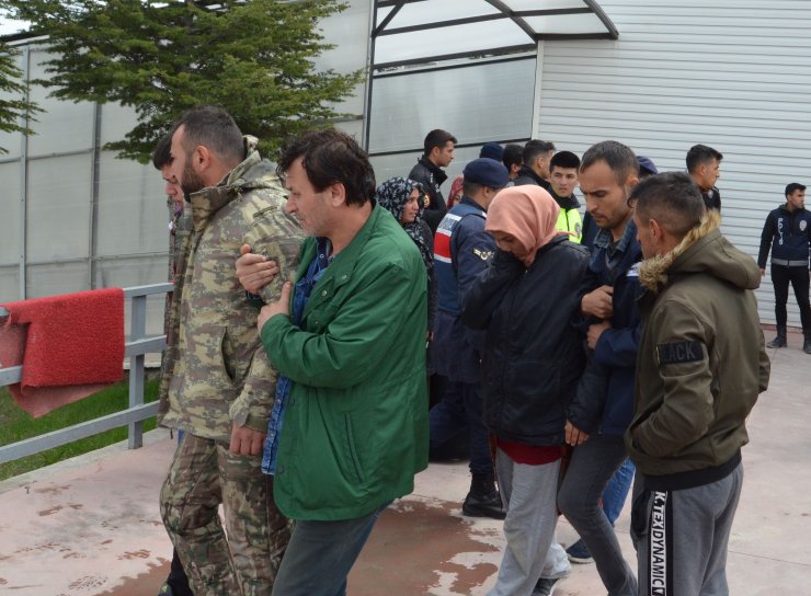 Kuzeniyle oynarken sulama kanalına düşen Mehmet kurtarılamadı