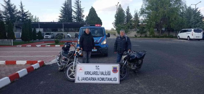 Motosikletli hırsızlık şüphelileri yakalandı