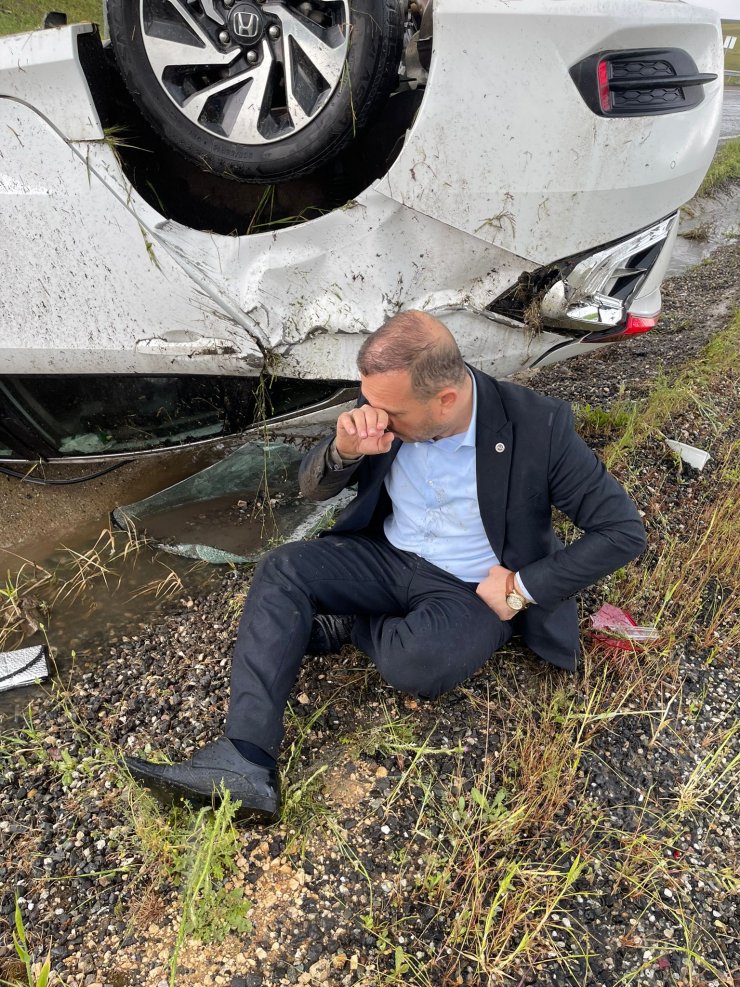 Şiddetli yağış kazaya neden oldu: 6 yaralı