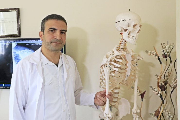 Bacağından alınan kemikle, kolu kesilmekten kurtuldu