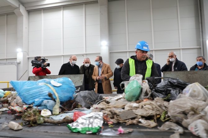 Çöpten elektrik ve biyogaz üretildi