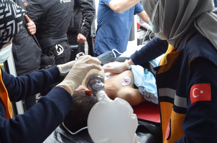 Kuzeniyle oynarken sulama kanalına düştü