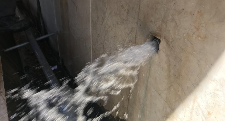 Mezarlıkların muslukları çalındı, muhtarlar tepki gösterdi