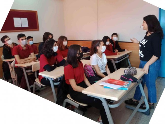 Öğrenciler renklerle daha etkili öğrenecek