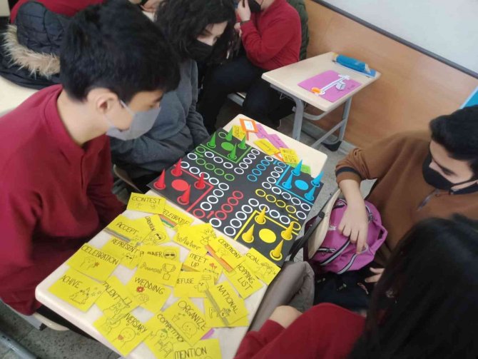 Öğrenciler renklerle daha etkili öğrenecek