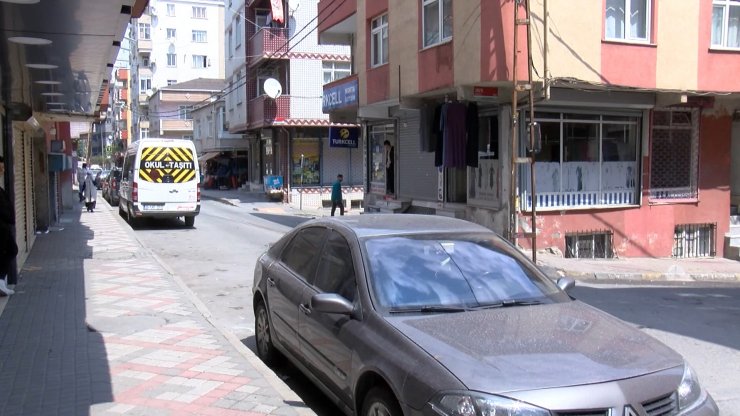 Otomobil içinde cinayet