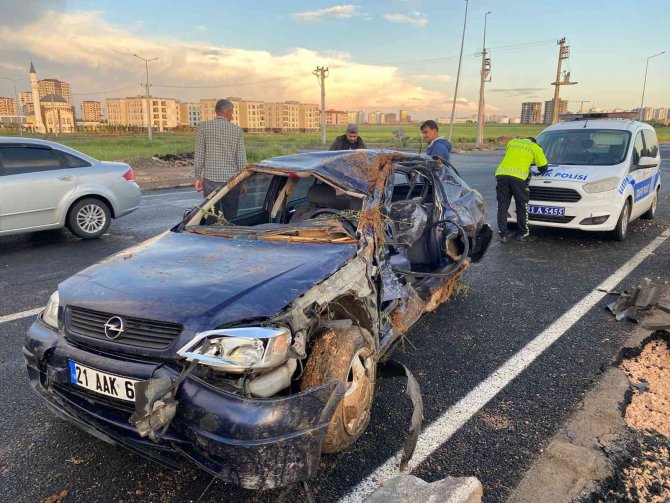 Trafik kazası: 2 ölü, ağır 2 yaralı