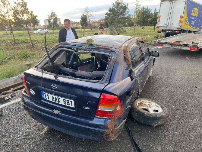 Trafik kazası: 2 ölü, ağır 2 yaralı