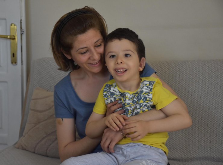 Alperen 4 yıl sonra ilk kez 'anne' dedi