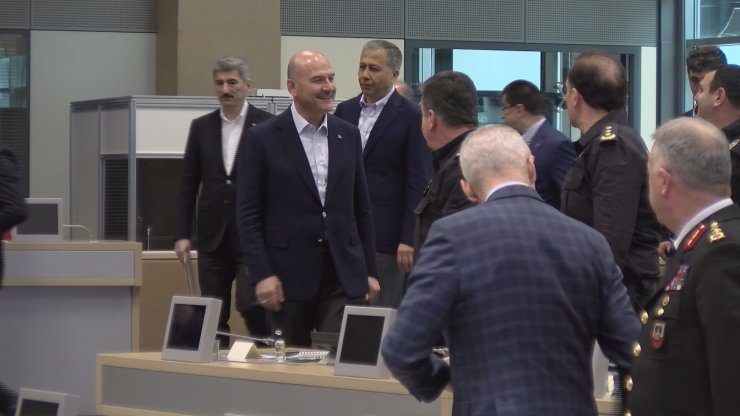 Bakan Soylu Düzensiz Göç Uyuşturucu ve Terör Değerlendirme Toplantısı'na katıldı