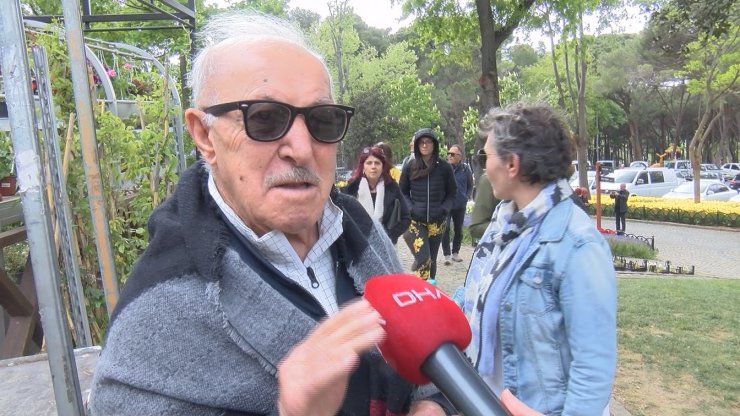 Emirgan Korusu’ndaki 'lale şöleni'ne fotoğraf gölgesi