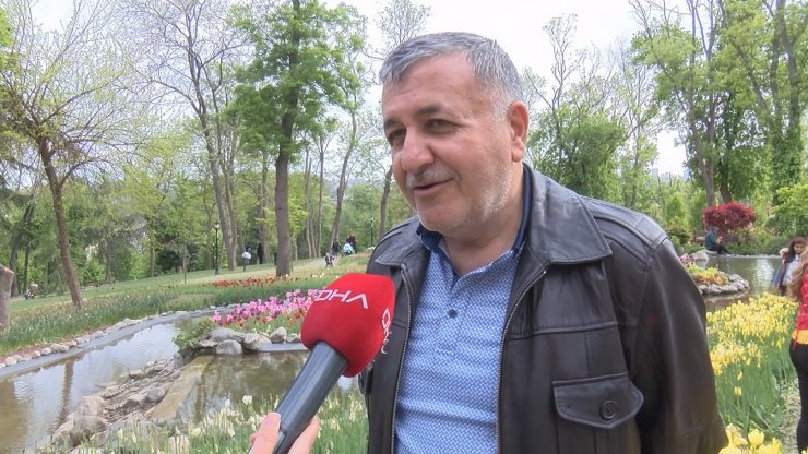 Emirgan Korusu’ndaki 'lale şöleni'ne fotoğraf gölgesi