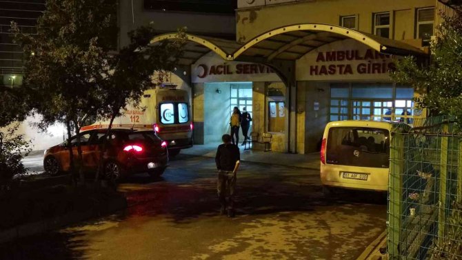 Gazinoda bıçaklı kavga: 1 yaralı