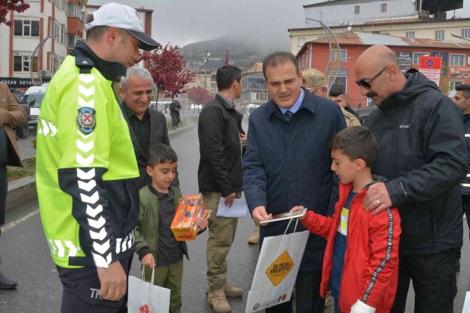 Hakkari’de yayalar için seferberlik
