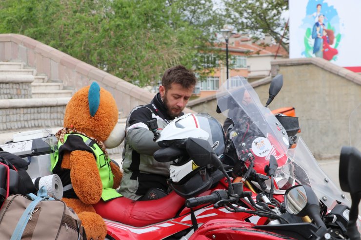 Organ bağışına dikkat çekmek için motosikletiyle Türkiye turuna çıktı