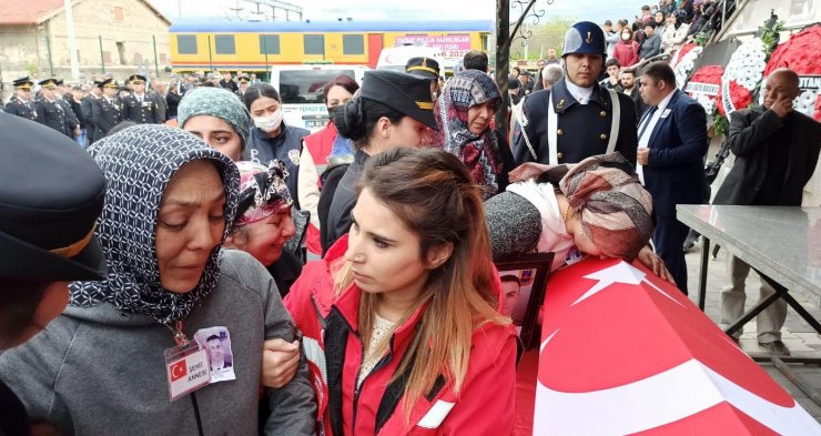 Şehit uzman çavuş, Yozgat'ta son yolculuğuna uğurlandı