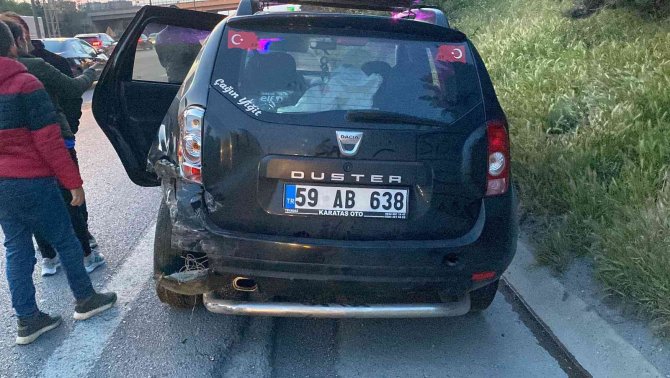 TEM’de 4 araç birbirine girdi