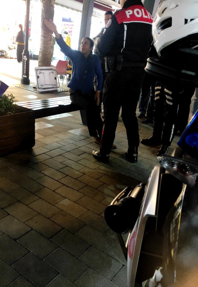 Türkiye Cumhuriyeti’ne hakaret eden turist gözaltına alındı