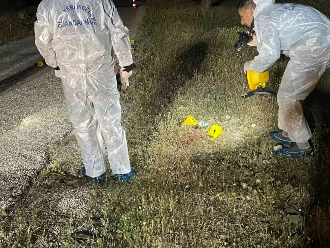 3 arkadaşını tabancayla vurdu: 2 ölü, 1 yaralı