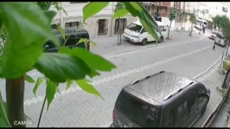 5 yaşındaki çocuğa çarpıp kaçtı