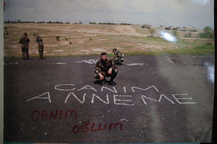 Bakan Yanık, şehit Özgür Gençer'in annesini ziyaret etti