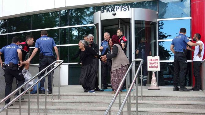 Gözaltındaki genç adliyede intihar etti