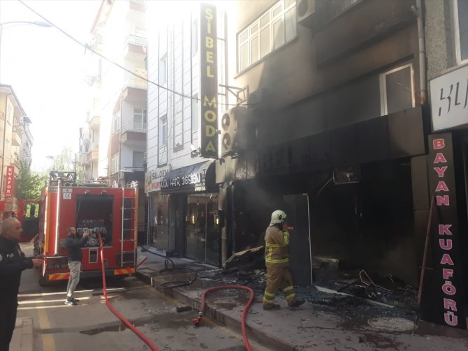 İş yerinde çıkan yangın söndürüldü