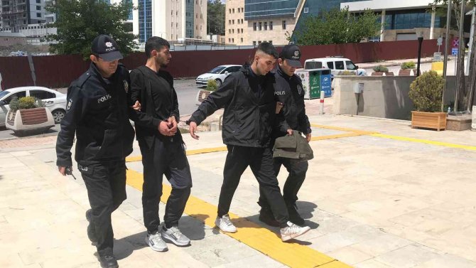 Mazgal hırsızı ve aranan şüpheliler yakalandı