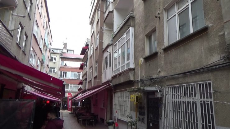 Sevgilisine mesaj gönderip kendini vuran kadın ağır yaralandı