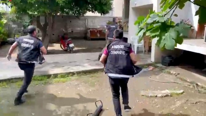 Uyuşturucu operasyonu: 3 tutuklama