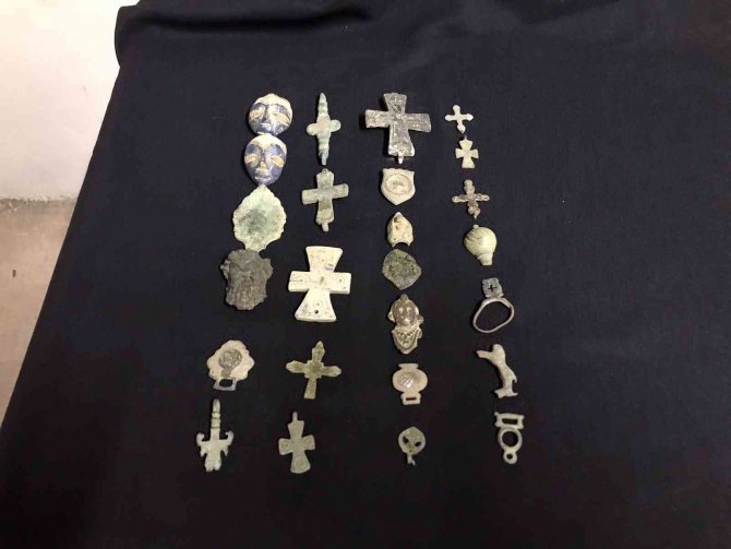 710 adet Bizans dönemine ait sikke ele geçirildi