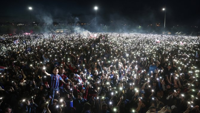 Şampiyonluk İstanbul'da kutlandı