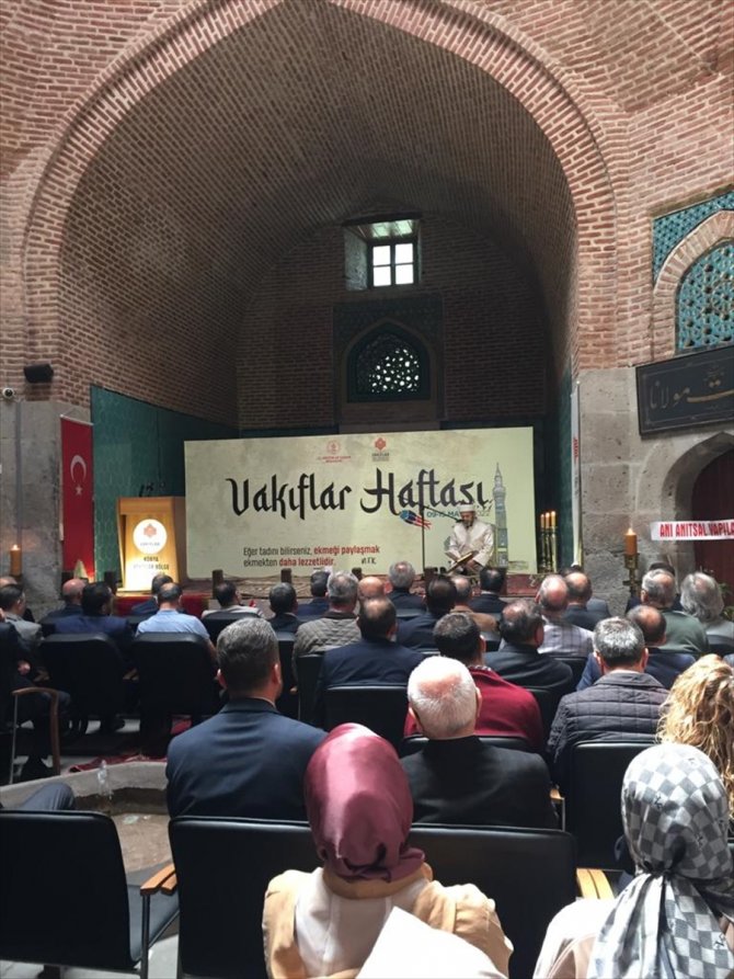 Konya'da Vakıflar Haftası kutlanıyor