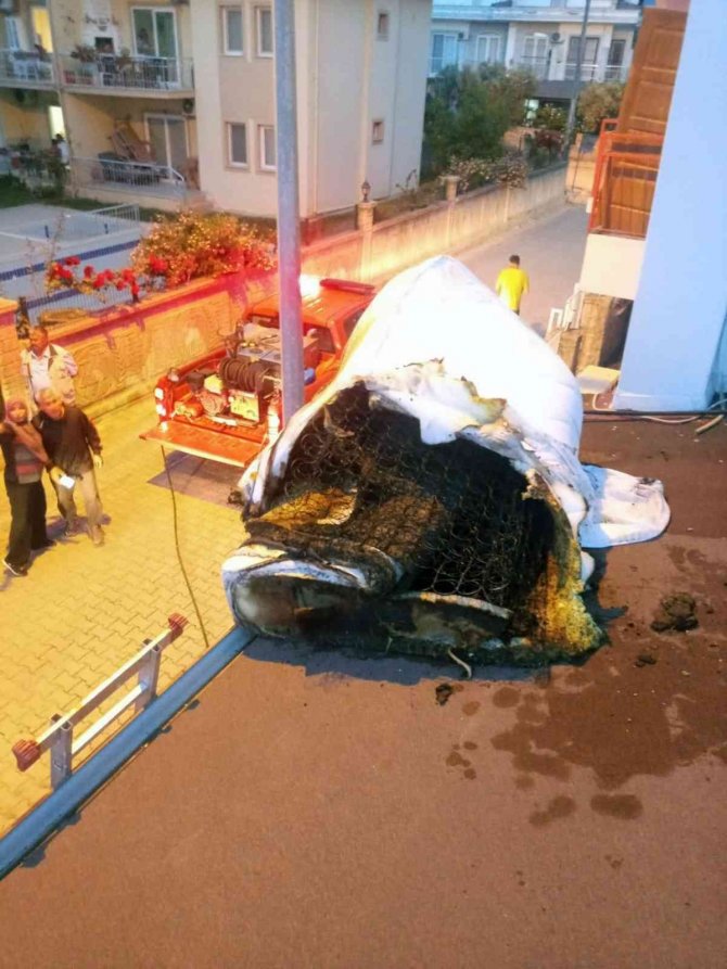 Alkollü müşteri otel odasını yaktı