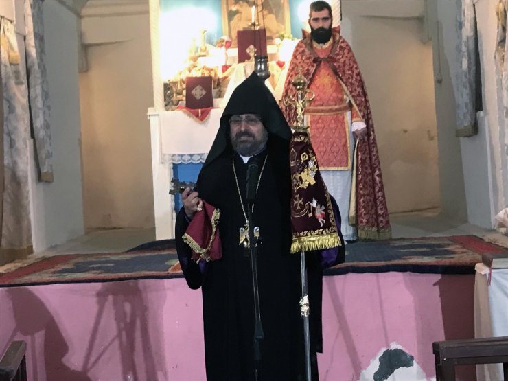 Cemaati olmayan kilisede 20 yıl aradan sonra ayin