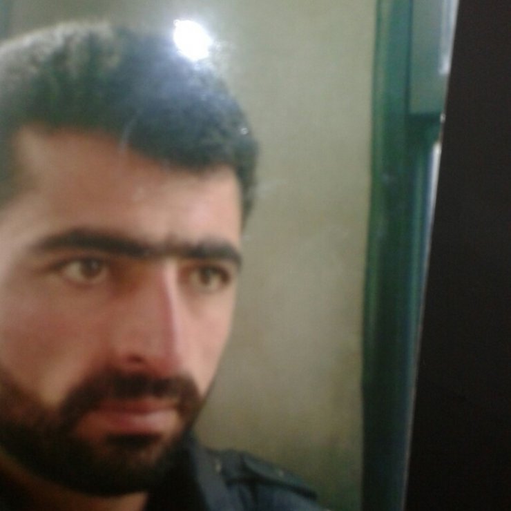 Cezaevinden çıktı, kırmızı ışıkta otomobildeki husumetlilerini vurdu