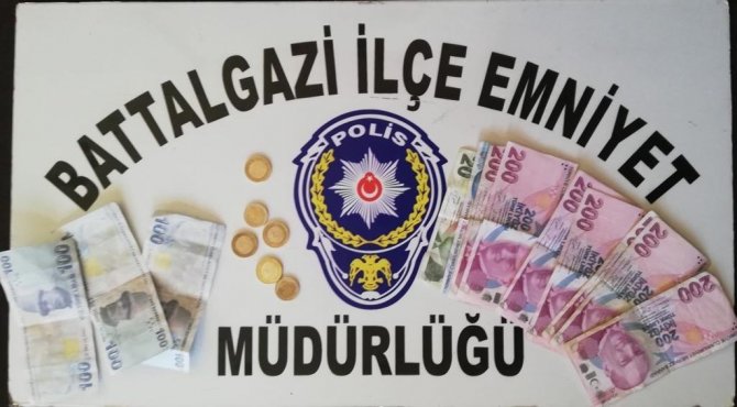 Hırsızları kameralar ele verdi