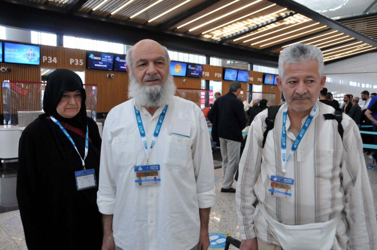 İki yıl aradan sonra umreciler kutsal topraklara gitti  