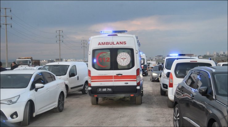 Kayıp genç otomobilde ölü bulundu