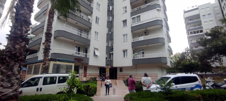 Klima montajı esnasında fenalaşıp öldü