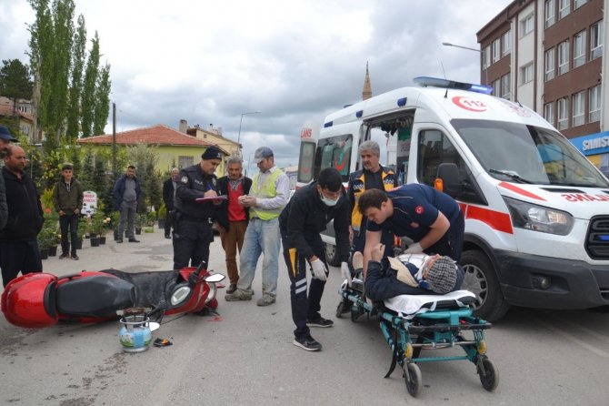 Motosiklet kazası 1 yaralı