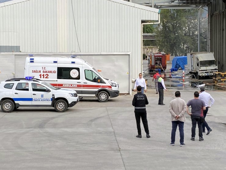 Plastik fabrikasındaki yangın korkuttu